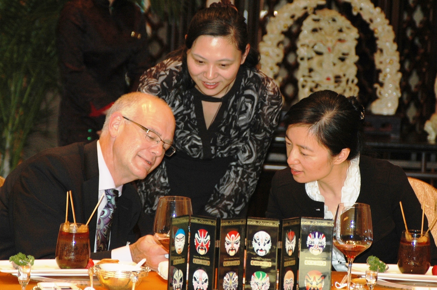 Victoria市长 Mr. Dean Fortin 2012年10月访问苏州