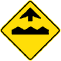 标志: 凹凸路或不平坦的路